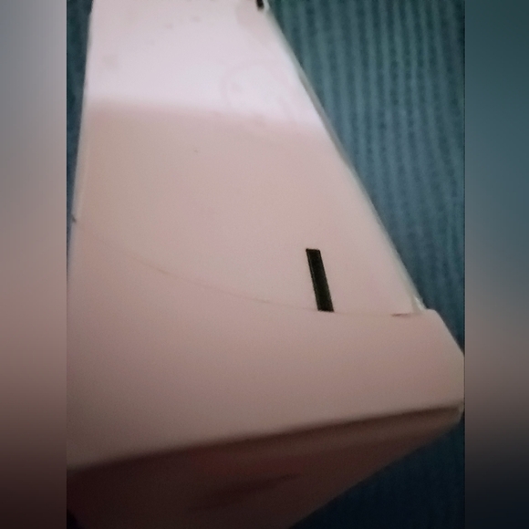 ❤️HP❤️🔥 JUICY COUTURE EARBUDS. - Picture 3 of 6